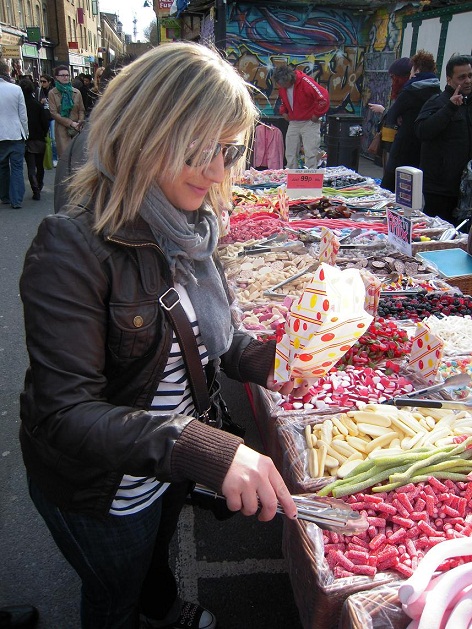 chucherias en mercadillo brick lane chucherias en mercadillo brick lane