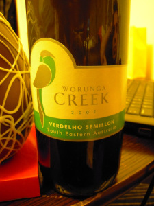 botella de vino creek