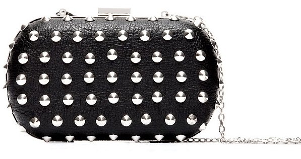 bolso-tachuelas-blanco-clutch