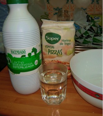 ingredientes masa de pizza.jpg