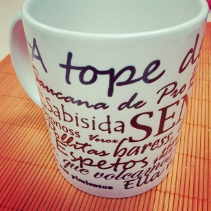 Tazas personalizadas como regalo lacrimógeno