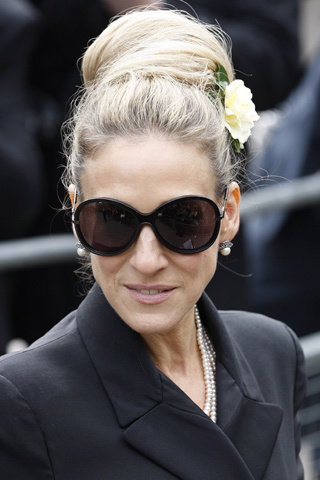 top_knot sarah jessica parker