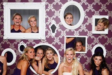 bodas photocall amigas