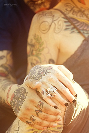 novios boda tattoo