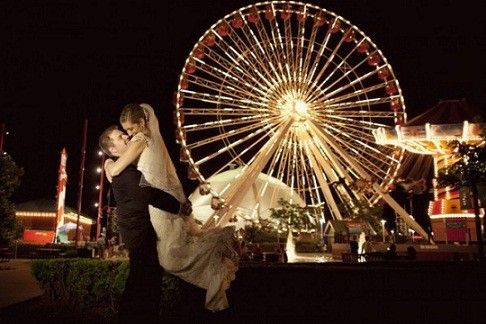 ¿Y si nos vamos a un parque de atracciones en la boda?