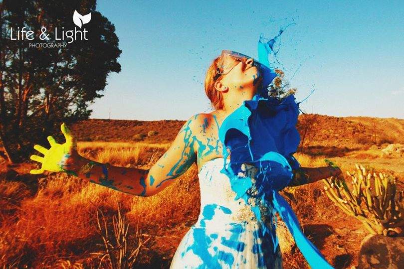 ¿Te atreves con una post boda que puede arruinar tu vestido? ¡Arriba el color!